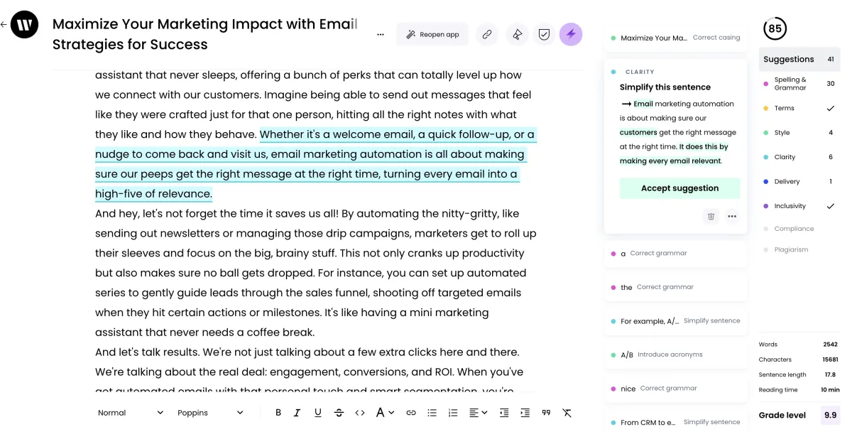 Writer’s built-in text analyzer and grading system.